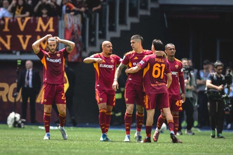 AS Roma vs Cagliari - Sức mạnh tại Olimpico