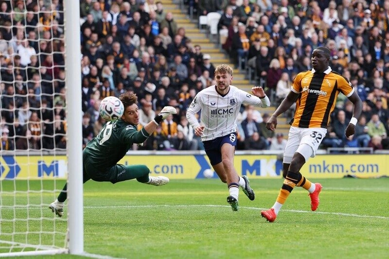 Hull City vs Everton - Cởi mở và cống hiến