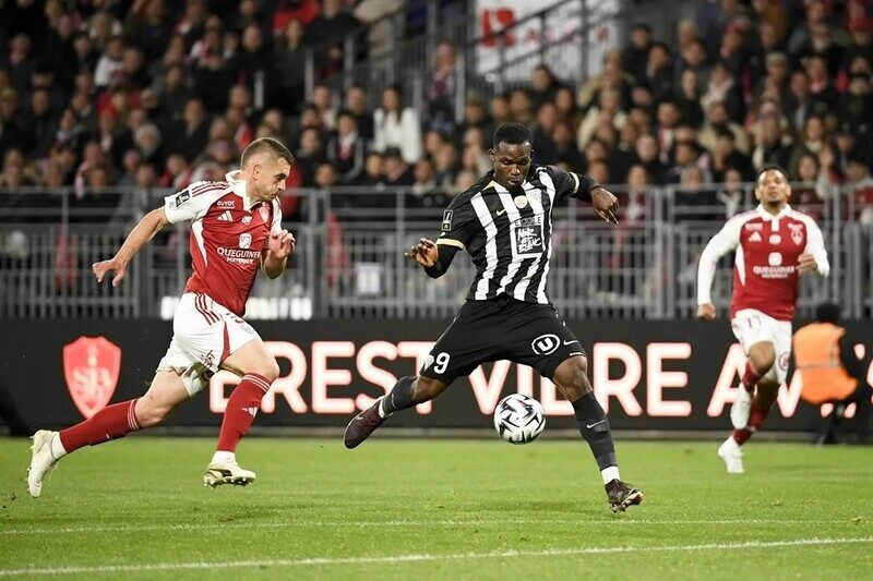 Lorient vs Paris FC - Nối dài chuỗi ngày thăng hoa